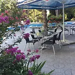Ξενοδοχείο Park Briz