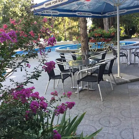מלון Park Briz